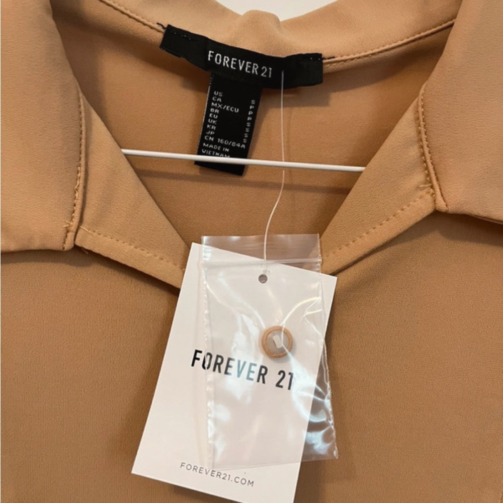 Top Forever 21 - Picture 2 of 2